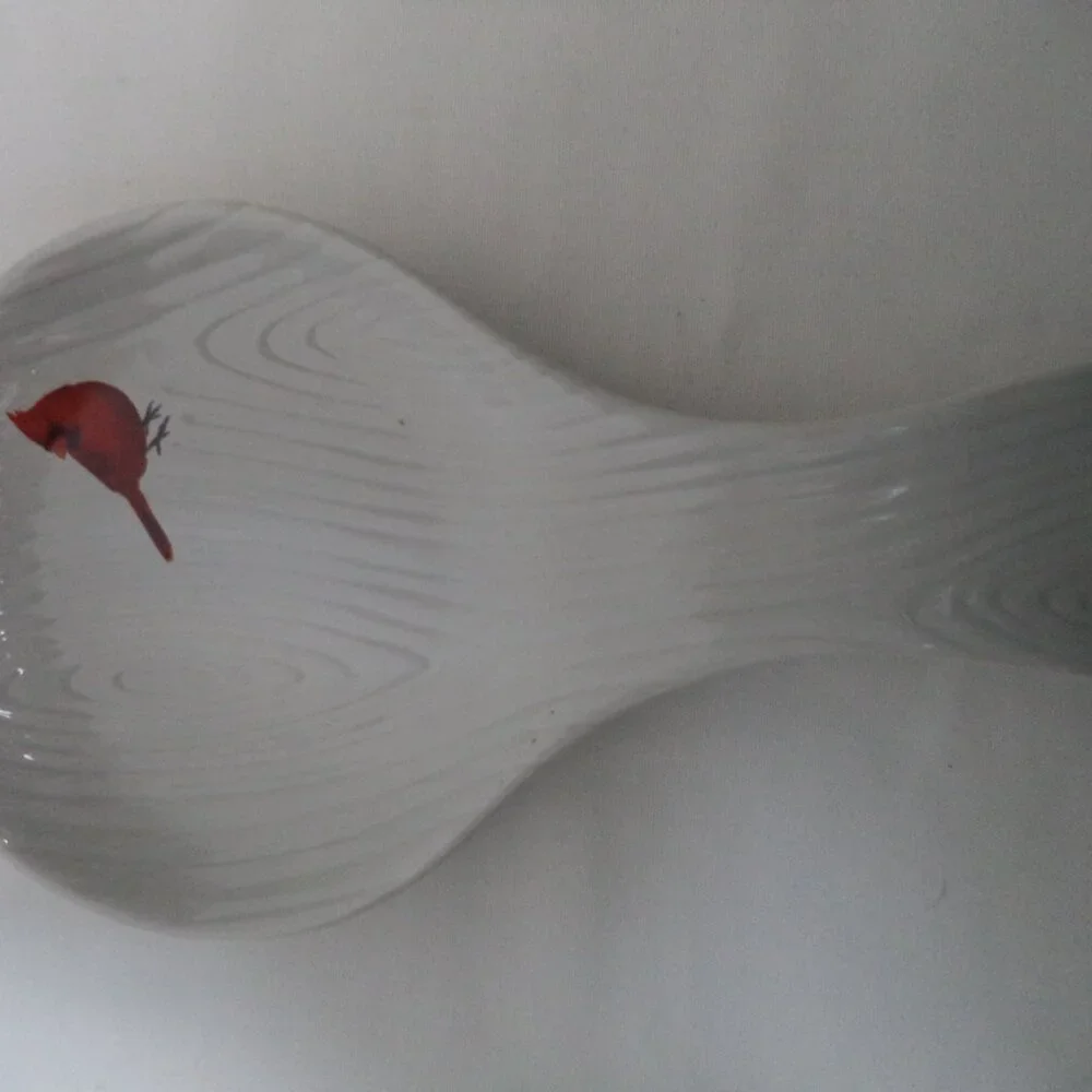 Temptations T. White Woodlands Collection Red Cardinal bird Spoon Rest Dish NEW